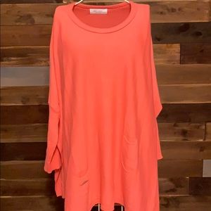 NWOT Mer Sea coral L Catalina Travel Sweater